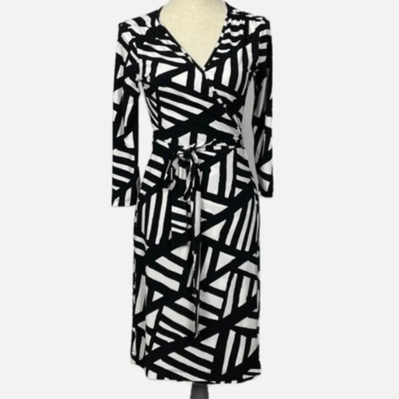 Banana Republic Factory Wrap Dress Midi Size XS Black White Abstract Print - Picture 2 of 11